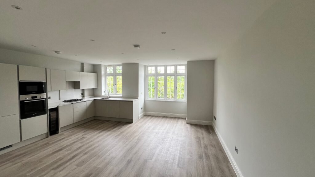 Kitchen Painting by Mideco Ltd